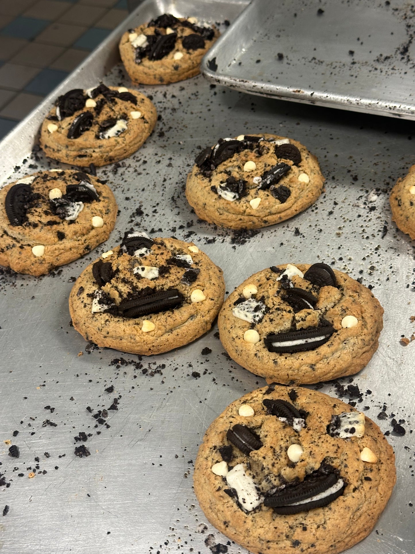 Cookies & Cream Cookie