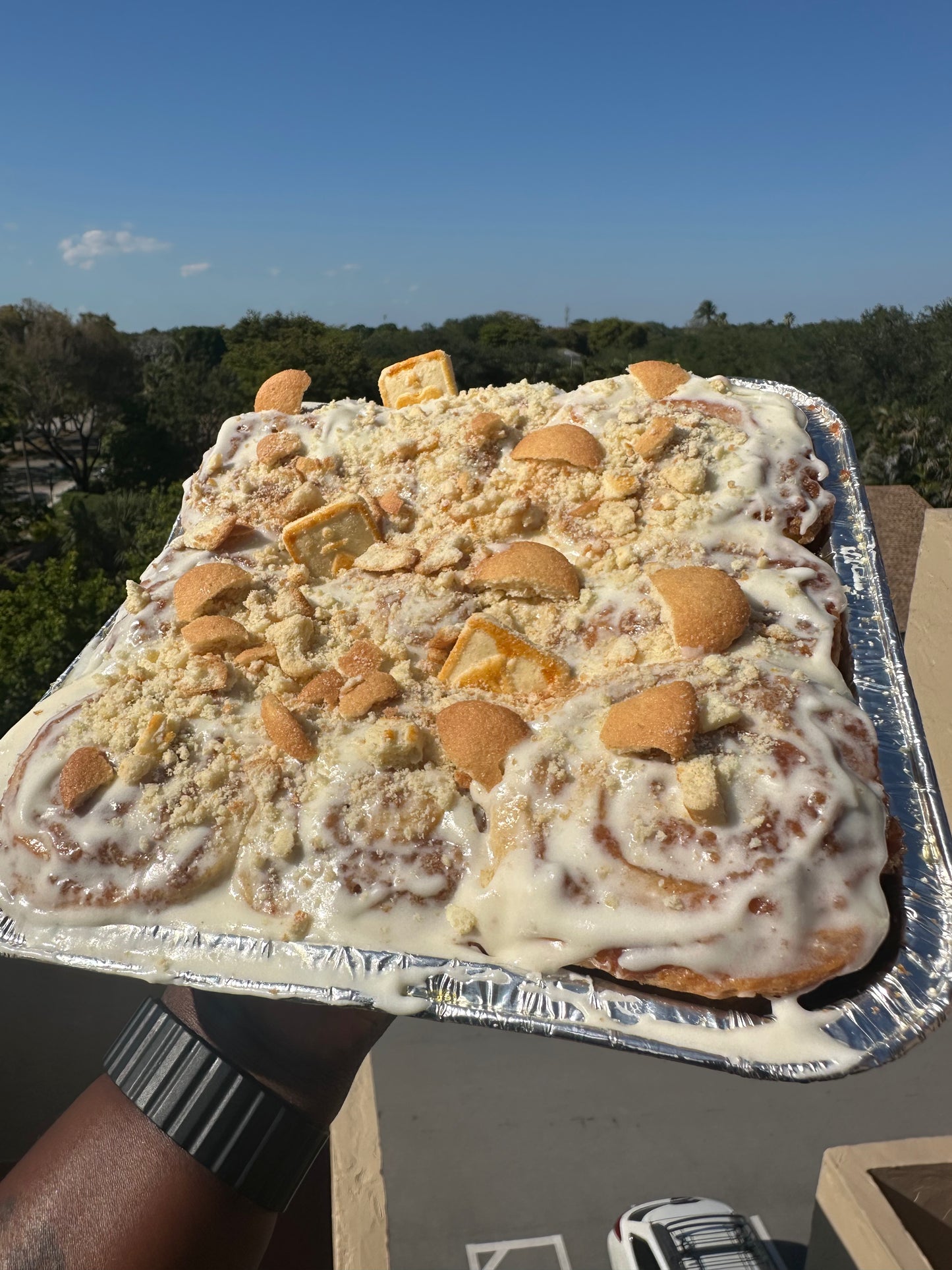 Banana Pudding Cinnamon Roll (6)